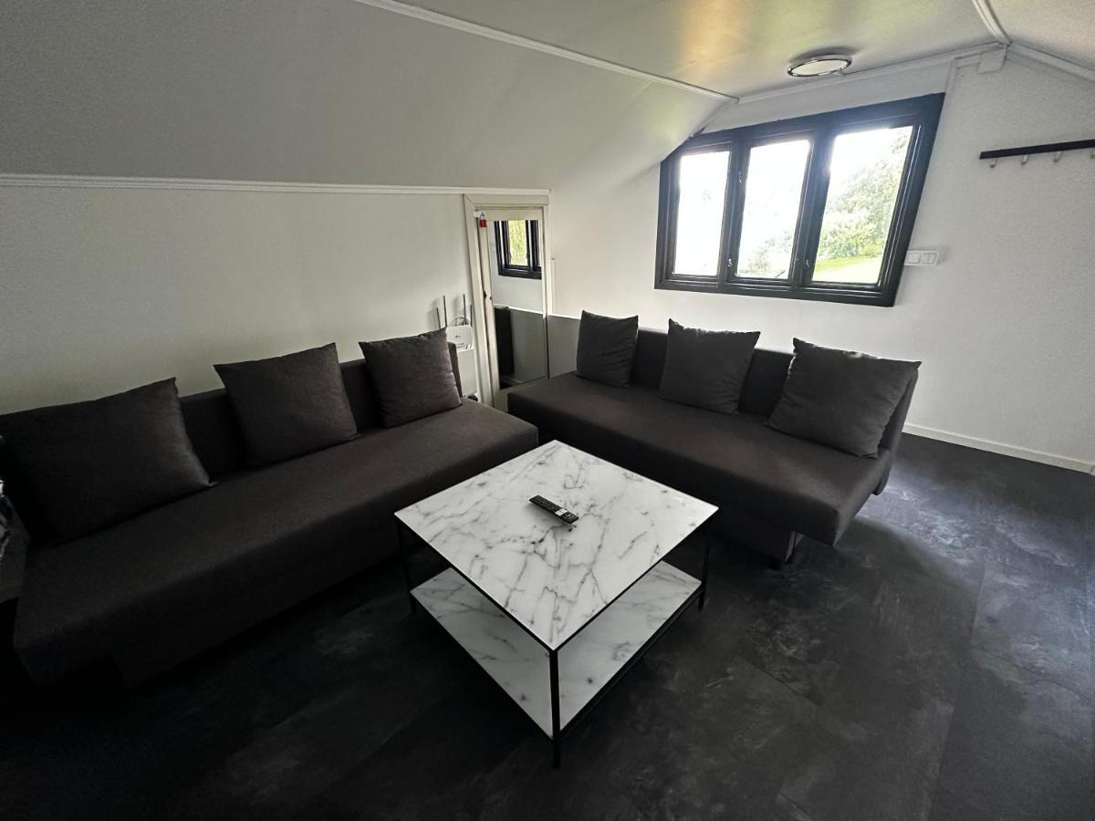 Luxurious Apartment Near Citycenter Borås Exterior photo